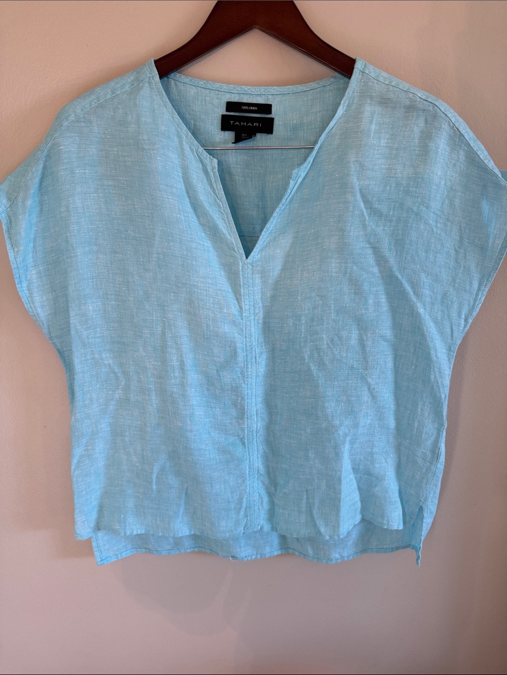 Tahari 100% Linen Soft Aqua V-Neck Linen Tunic